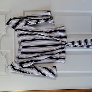 Black & white striped top